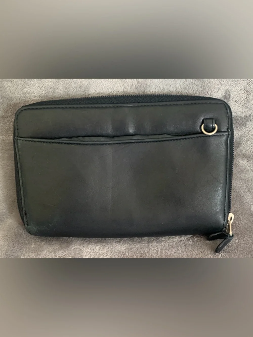 Franklin Covey Napa Leather Travel Pouch.  *Flaw shown in pictures.
